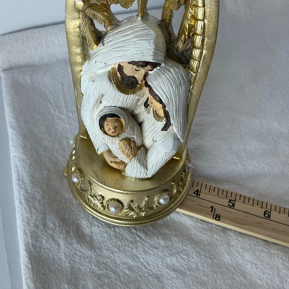 Nativity Holy Family Figurine Gold Star Pearl Accents 8.5‎ Inch Religious